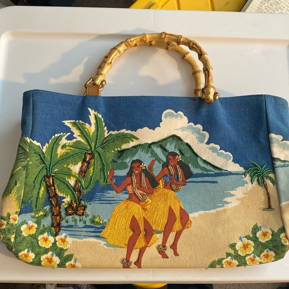 honolua surf co Purse Beaded Beach Hawaiian 
Needs cleaning on the inside - Picture 1 of 10